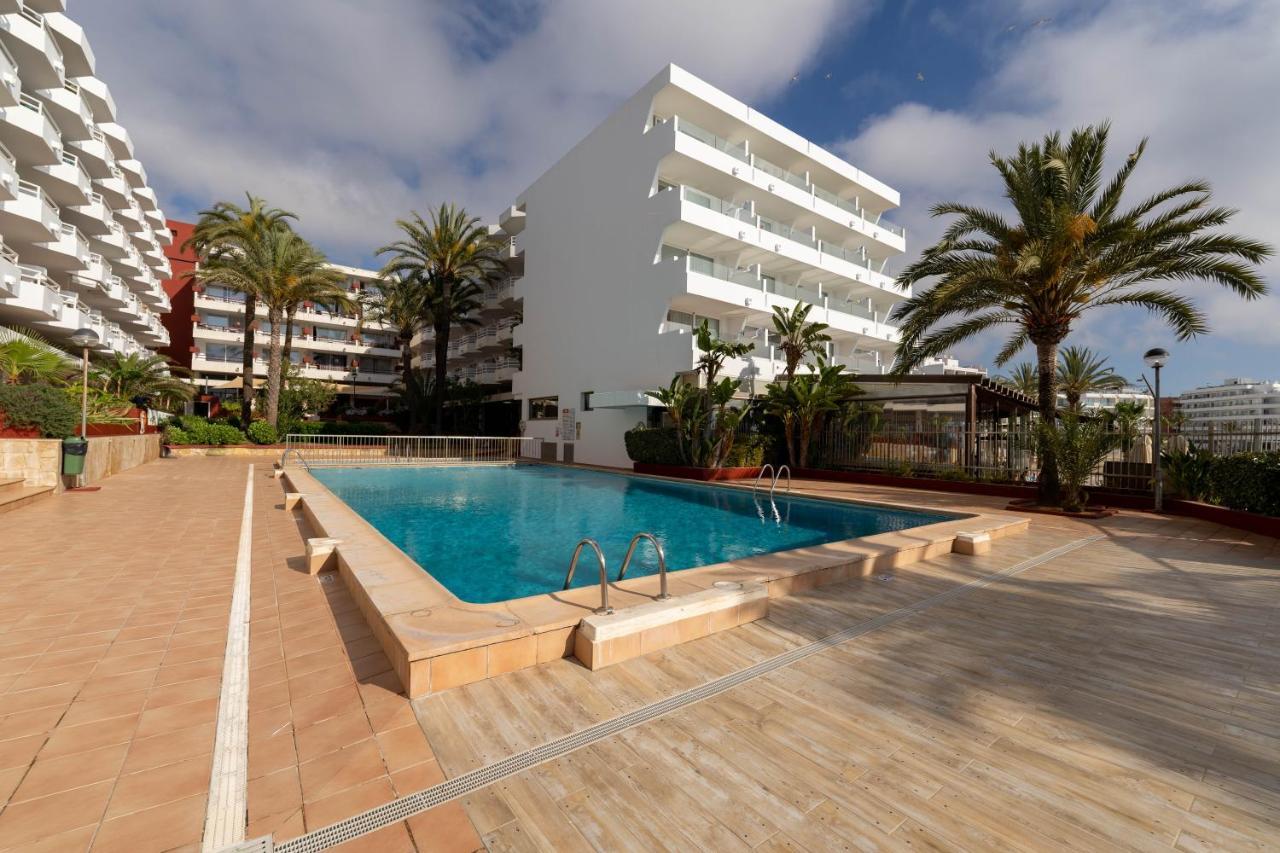 Apartamentos Llobet Ibiza Exterior foto